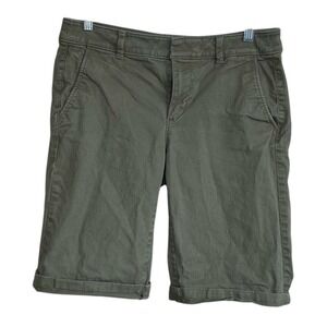 Loft Green Bermuda Shorts Women's Size 4 Casual Mid Rise Pants
